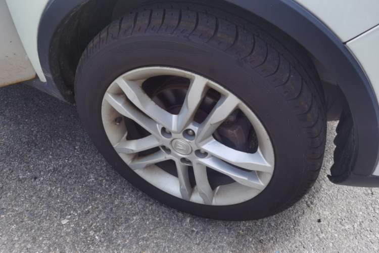Used CHANGAN CS35 2014 1.6L Manual Luxury Model China IV Standard Right Front Wheel Hub