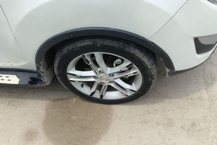 Used CHANGAN CS35 2014 1.6L Manual Luxury Model China IV Standard Right Front Wheel Hub