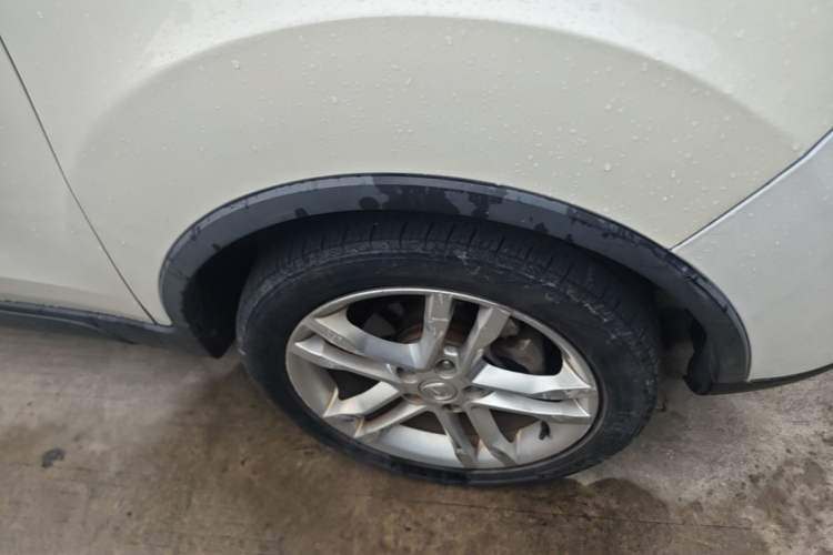 Used CHANGAN CS35 2014 1.6L Automatic Luxury Model China IV Standard Right Front Wheel Hub