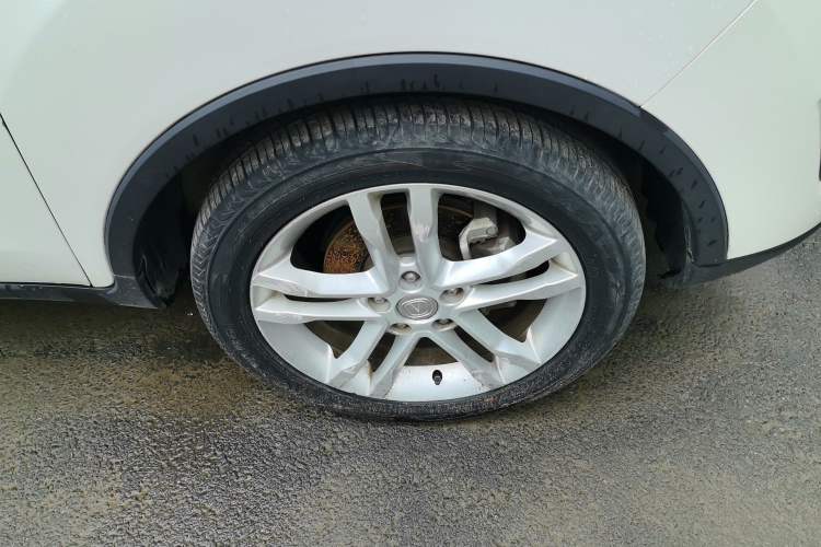 Used CHANGAN CS35 2014 1.6L Manual Luxury Model China V Standard Right Front Wheel Hub