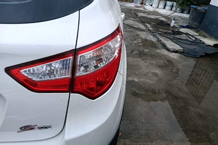 Used CHANGAN CS35 2014 1.6L Manual Luxury Model China IV Standard Right Rear Taillight