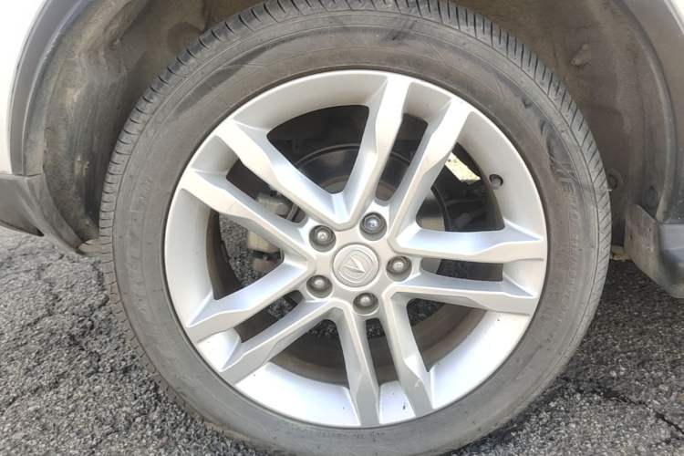 Used CHANGAN CS35 2014 1.6L Manual Luxury Model China IV Standard Right Rear Wheel Hub