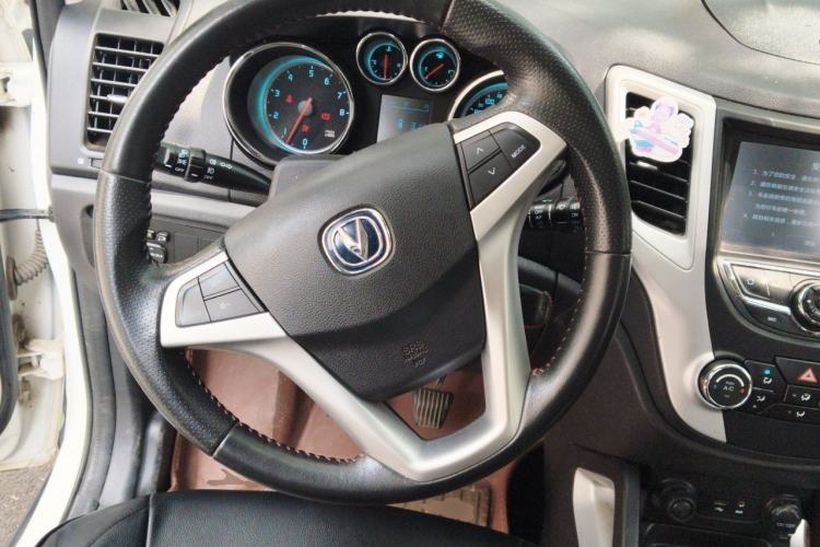 Used CHANGAN CS35 2014 1.6L Manual Luxury Model China IV Standard Steering Wheel