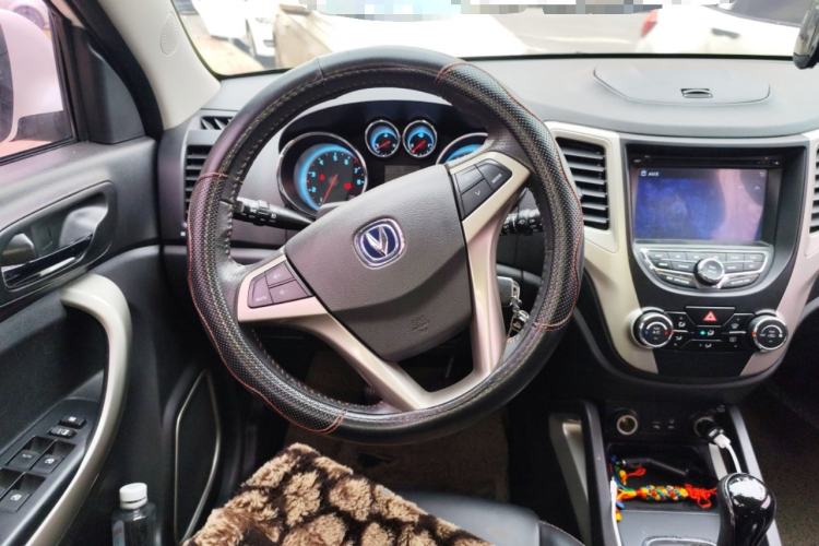 Used CHANGAN CS35 2014 1.6L Manual Luxury Model China IV Standard Steering Wheel