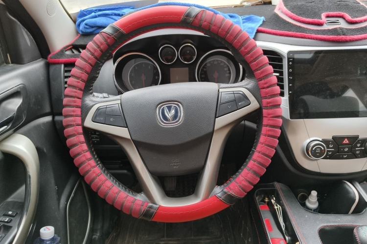 Used CHANGAN CS35 2014 1.6L Manual Luxury Model China IV Standard Steering Wheel