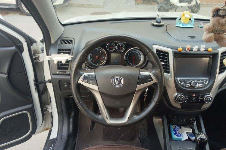 Used CHANGAN CS35 2014 1.6L Manual Luxury Model China IV Standard Steering Wheel