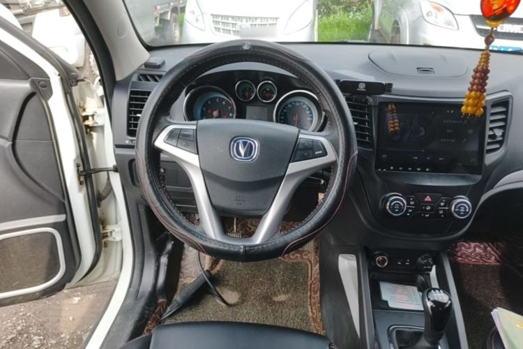 Used CHANGAN CS35 2014 1.6L Manual Luxury Model China IV Standard Steering Wheel