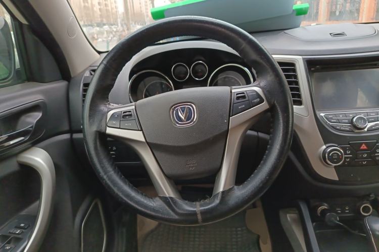 Used CHANGAN CS35 2014 1.6L Automatic Luxury Model China IV Standard Steering Wheel