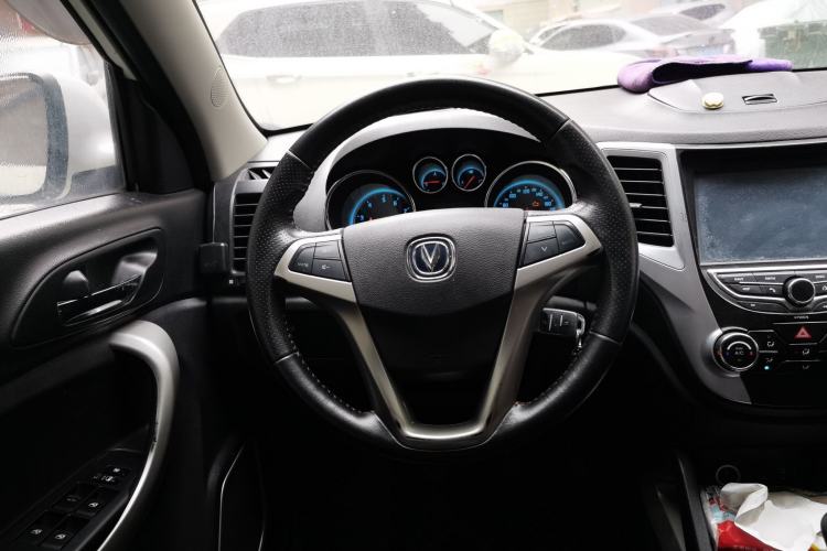 Used CHANGAN CS35 2014 1.6L Manual Luxury Model China IV Standard Steering Wheel