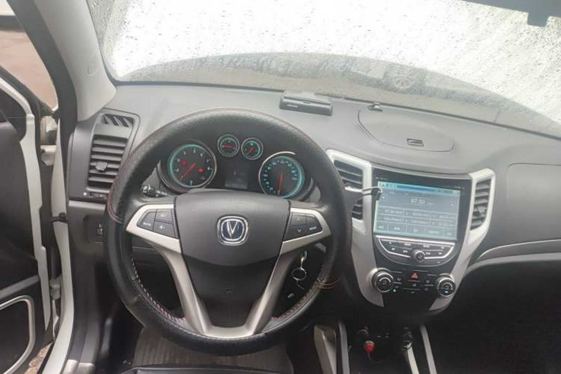 Used CHANGAN CS35 2014 1.6L Manual Luxury Model China IV Standard Steering Wheel