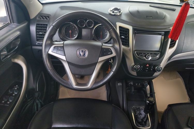 Used CHANGAN CS35 2014 1.6L Manual Luxury Model China IV Standard Steering Wheel