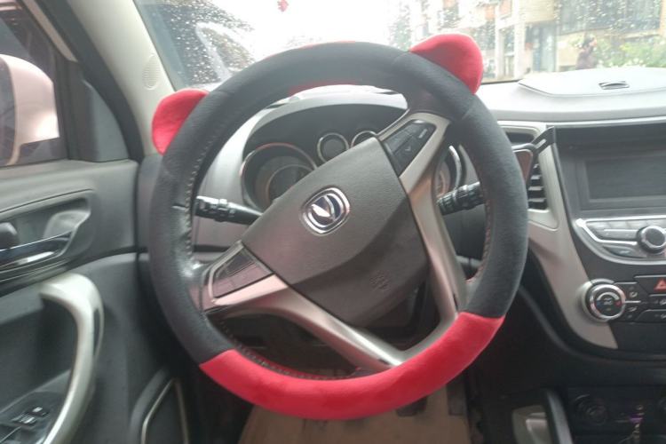Used CHANGAN CS35 2014 1.6L Manual Luxury Model China IV Standard Steering Wheel