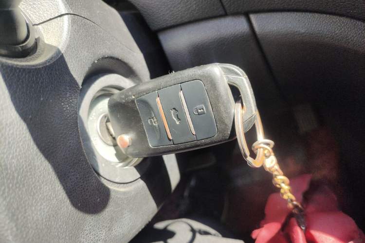Used CHANGAN CS35 2014 1.6L Automatic Luxury Model China IV Standard Vehicle Key