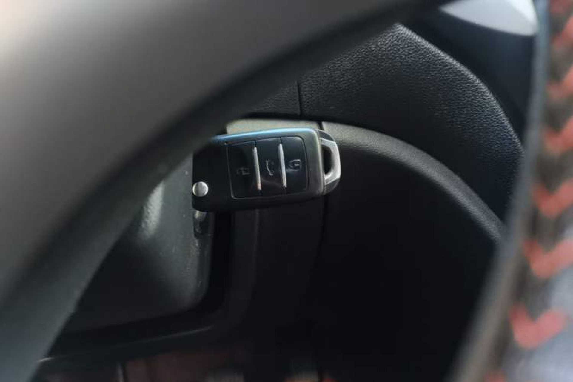 Used CHANGAN CS35 2014 1.6L Manual Luxury Model China IV Standard Vehicle Key
