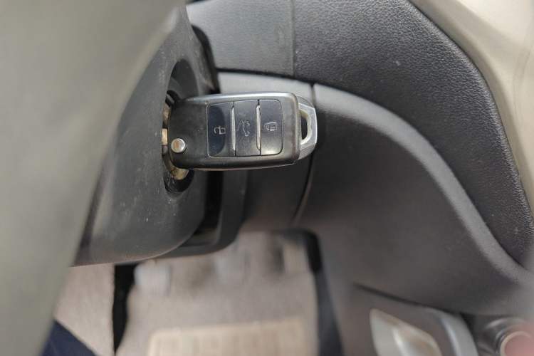 Used CHANGAN CS35 2014 1.6L Manual Luxury Model China IV Standard Vehicle Key