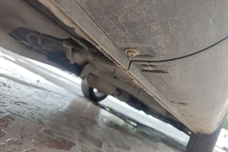Used CHANGAN CS35 2014 1.6L Automatic Luxury Model China IV Standard Chassis Rear Right