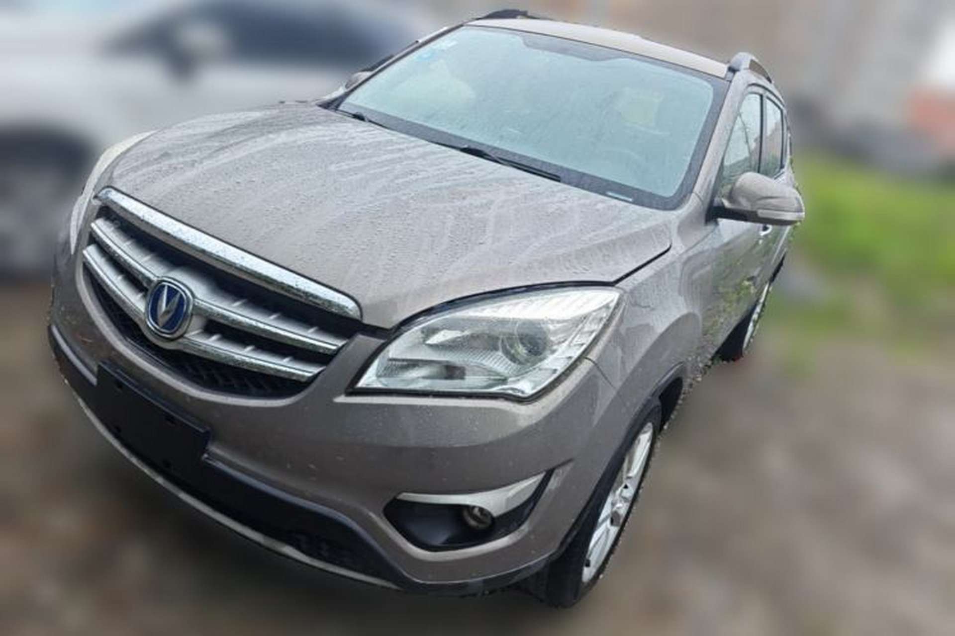 Used CHANGAN CS35 2014 1.6L Automatic Luxury Model China IV Standard Front Left 45 Deg