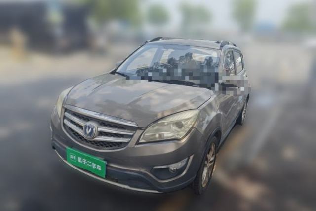 Używany CHANGAN CS35 2014 1.6L Automatic Luxury Model China IV Standard