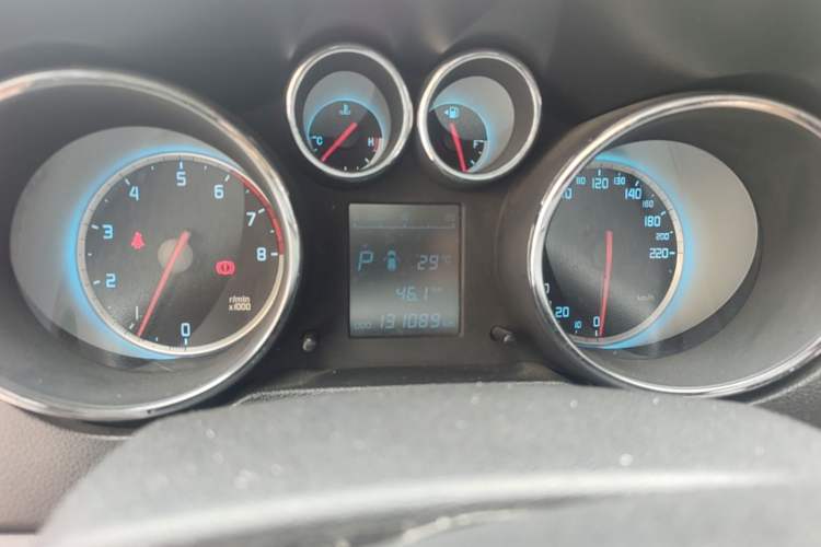 Used CHANGAN CS35 2014 1.6L Automatic Luxury Model China IV Standard Instrument Cluster
