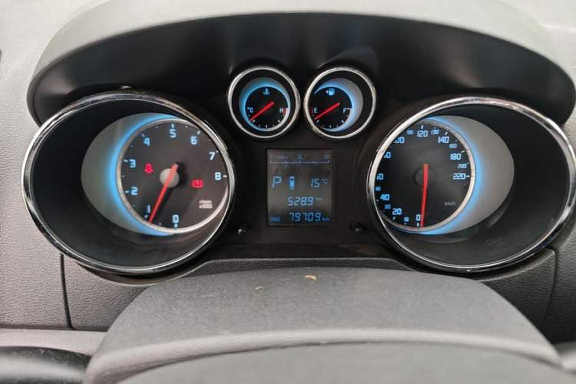 Used CHANGAN CS35 2014 1.6L Automatic Luxury Model China IV Standard Instrument Cluster