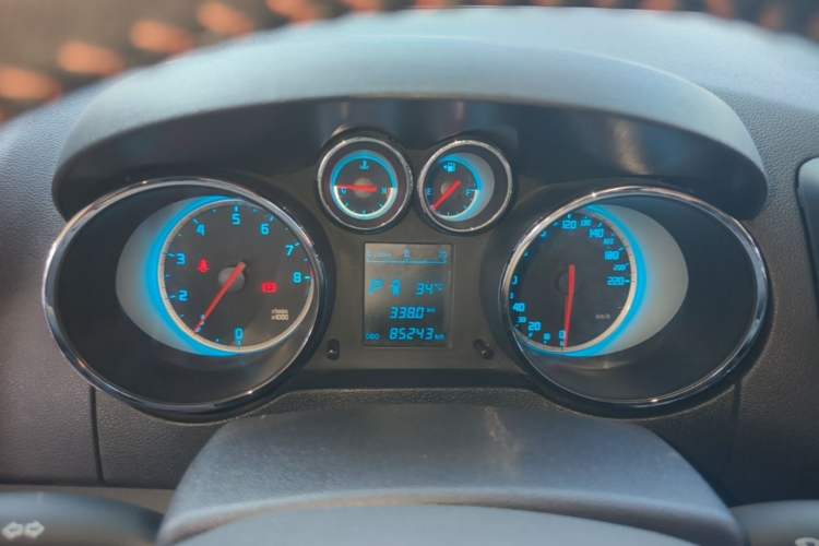 Used CHANGAN CS35 2014 1.6L Automatic Luxury Model China IV Standard Instrument Cluster
