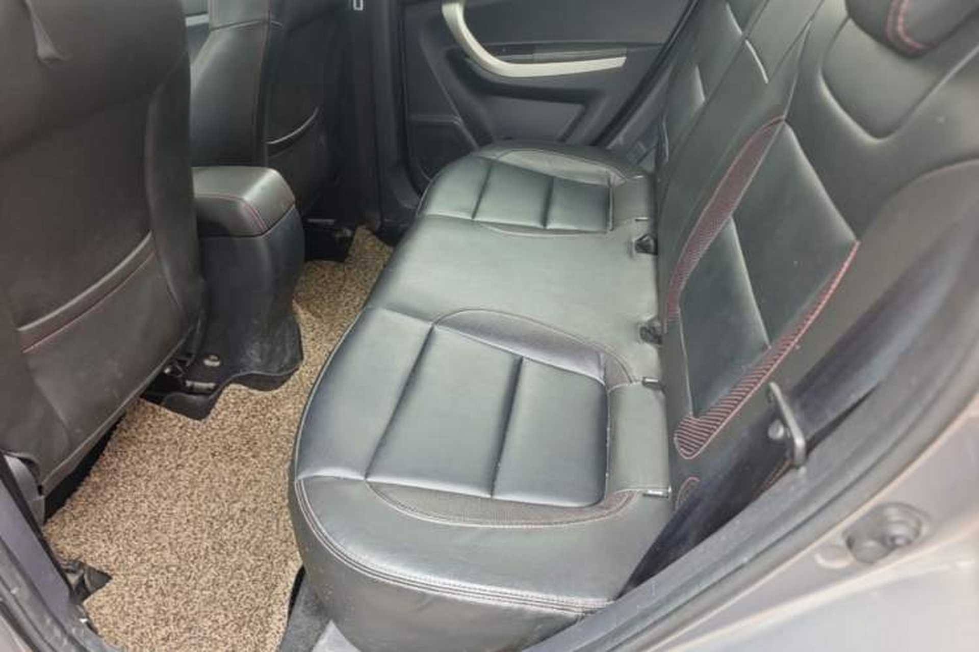 Used CHANGAN CS35 2014 1.6L Automatic Luxury Model China IV Standard Left Rear Seat