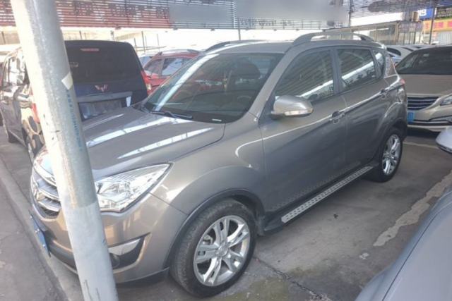 Used CHANGAN CS35 2014 1.6L Automatic Luxury Model China IV Standard