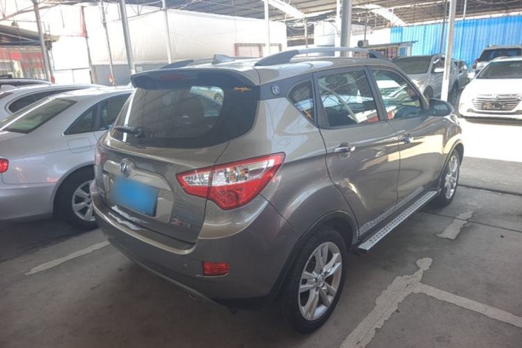 Used CHANGAN CS35 2014 1.6L Automatic Luxury Model China IV Standard Rear Right 45 Deg
