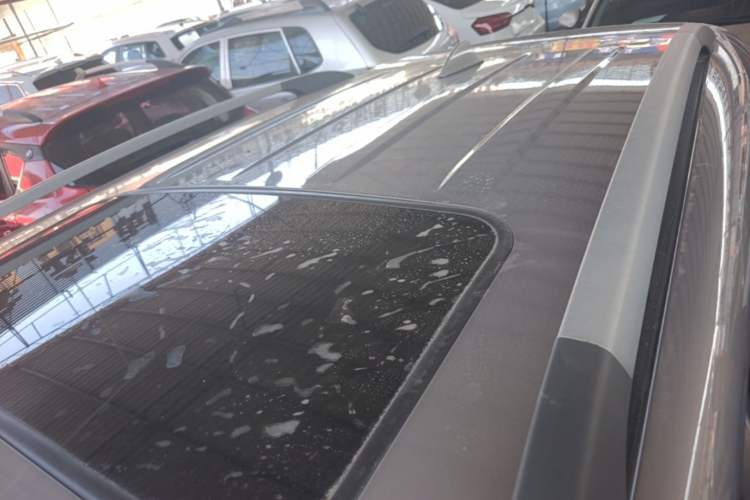 Used CHANGAN CS35 2014 1.6L Automatic Luxury Model China IV Standard Roof