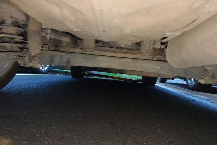 Used CHANGAN CS35 2015 1.6L Manual Luxury Model China IV Standard Chassis Rear