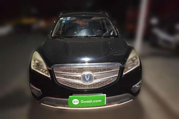 Used CHANGAN CS35 2015 1.6L Manual Luxury Model China IV Standard Front