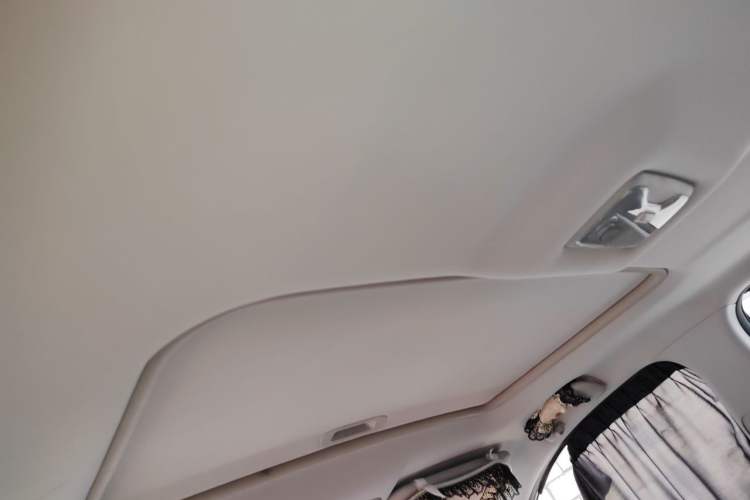 Used CHANGAN CS35 2015 1.6L Automatic Luxury Model China V Standard Headliner
