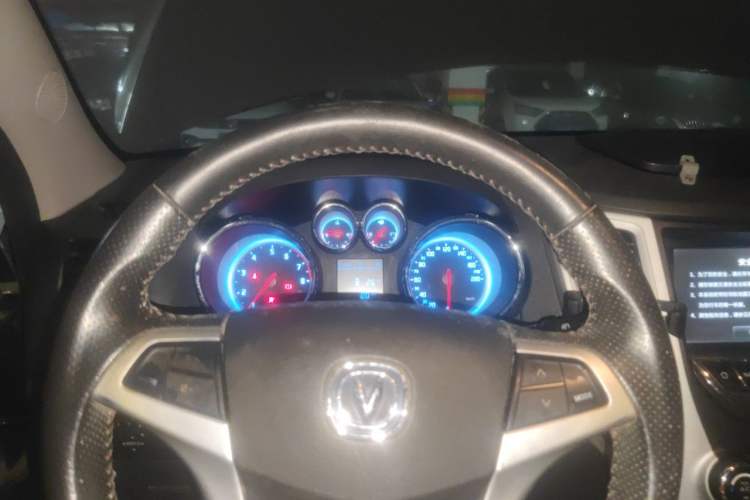Used CHANGAN CS35 2015 1.6L Manual Luxury Model China IV Standard Instrument Cluster