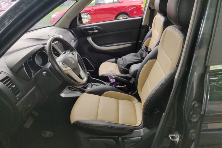 Used CHANGAN CS35 2015 1.6L Automatic Luxury Model China V Standard Left Front Seat