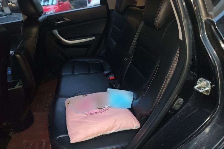 Used CHANGAN CS35 2015 1.6L Manual Luxury Model China IV Standard Left Rear Seat