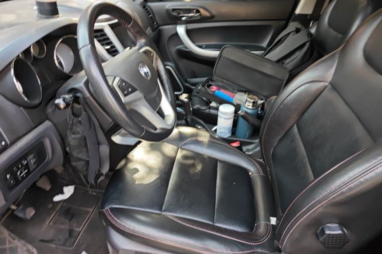 Used CHANGAN CS35 2015 1.6L Manual Luxury Model China IV Standard Left Front Seat