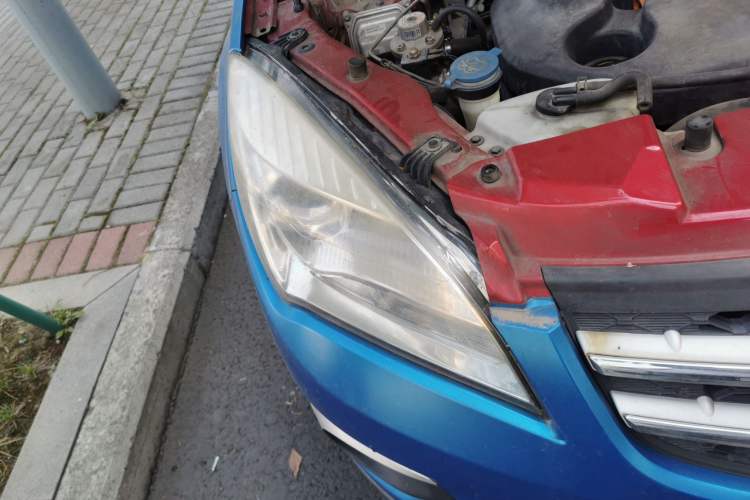 Used CHANGAN CS35 2015 1.6L Manual Luxury Model China IV Standard Right Front Headlight