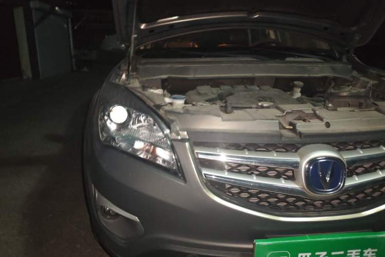 Used CHANGAN CS35 2015 1.6L Manual Luxury Model China V Standard Engine Bay Right