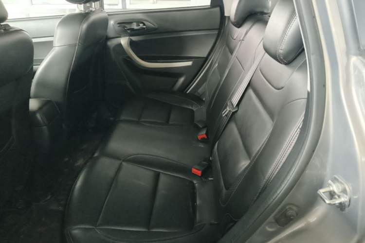 Used CHANGAN CS35 2015 1.6L Manual Luxury Model China IV Standard Left Rear Seat