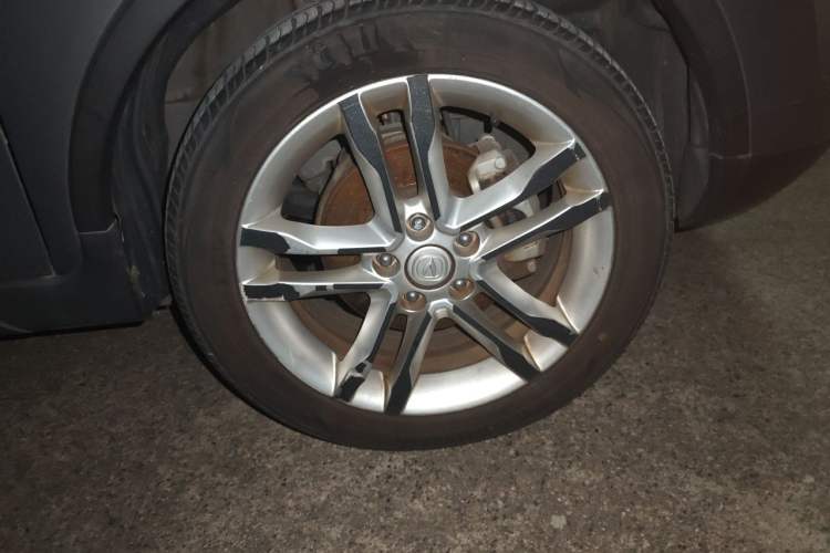 Used CHANGAN CS35 2015 1.6L Manual Luxury Model China V Standard Right Front Wheel Hub