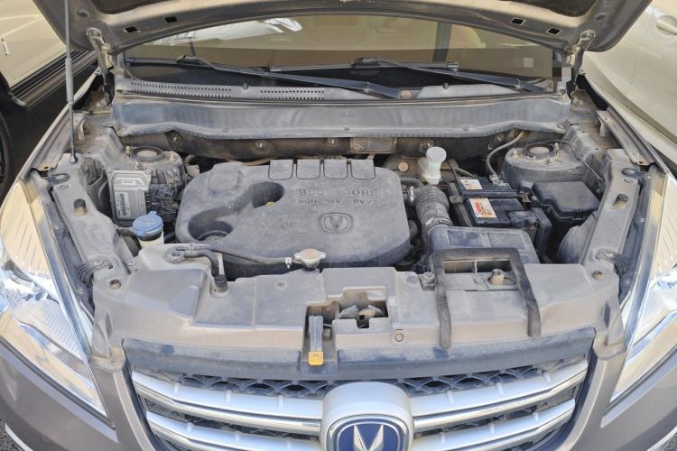 Used CHANGAN CS35 2015 1.6L Manual Luxury Model China IV Standard Engine Bay