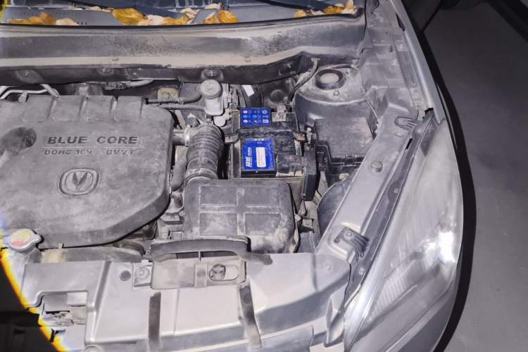 Used CHANGAN CS35 2015 1.6L Automatic Luxury Model China IV Standard Engine Bay Left