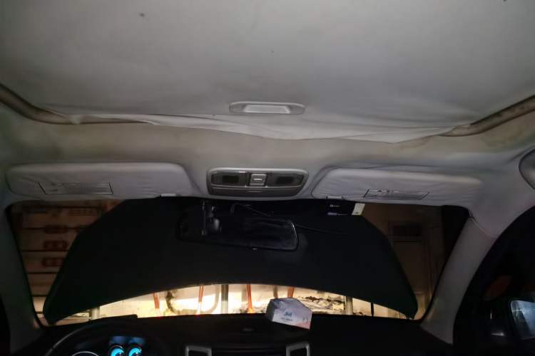Used CHANGAN CS35 2015 1.6L Automatic Luxury Model China IV Standard Headliner