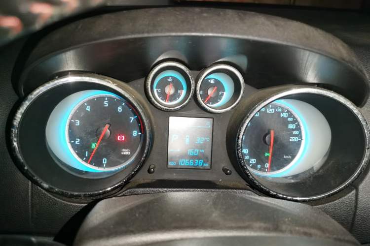 Used CHANGAN CS35 2015 1.6L Automatic Luxury Model China IV Standard Instrument Cluster