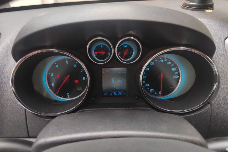 Used CHANGAN CS35 2015 1.6L Manual Luxury Model China V Standard Instrument Cluster