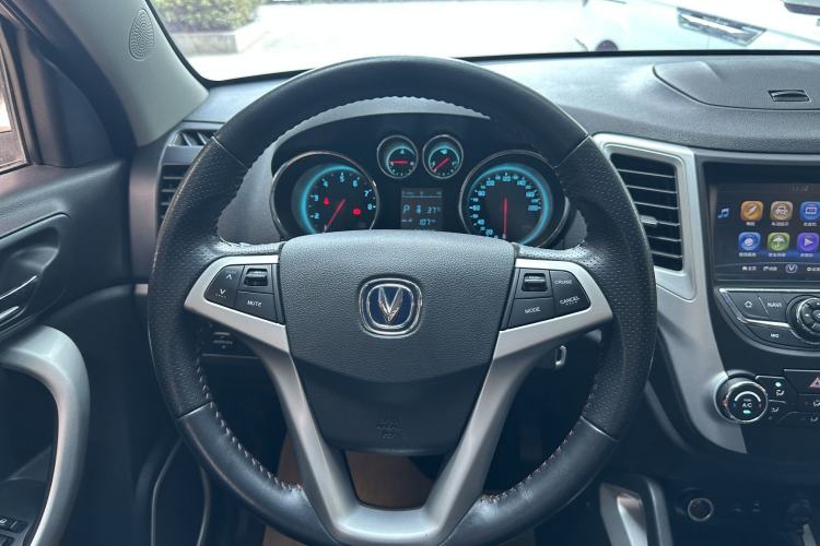 Used CHANGAN CS35 2015 1.6L Automatic Prestige Model China V Standard Interior 3