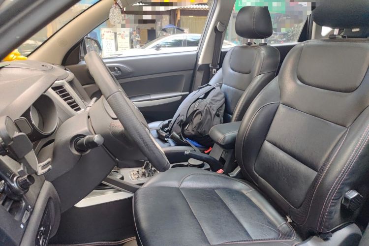 Used CHANGAN CS35 2015 1.6L Manual Luxury Model China IV Standard Left Front Seat