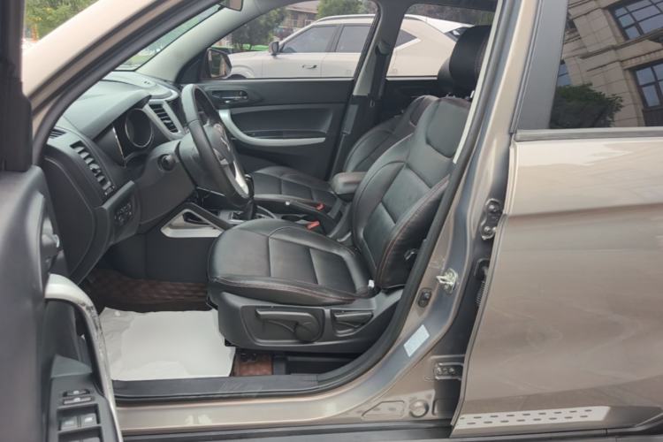 Used CHANGAN CS35 2015 1.6L Manual Luxury Model China IV Standard Left Front Seat