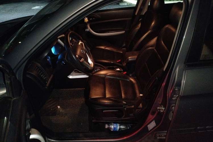 Used CHANGAN CS35 2015 1.6L Automatic Luxury Model China V Standard Left Front Seat