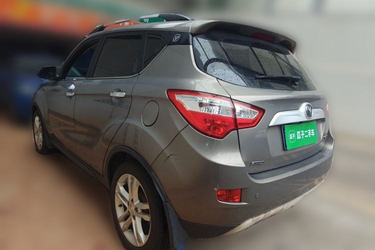 Used CHANGAN CS35 2015 1.6L Automatic Luxury Model China IV Standard Rear Left 45 Deg